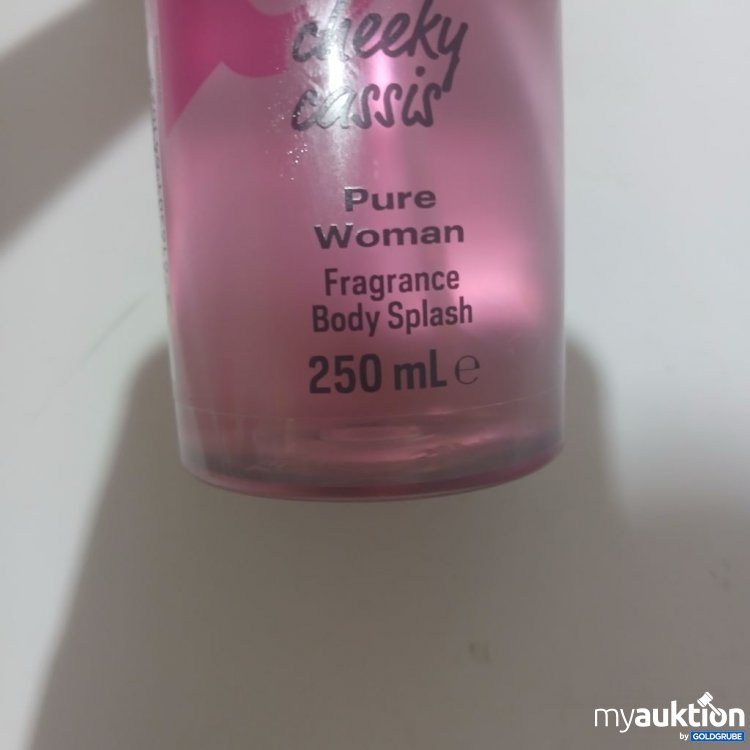 Artikel Nr. 981731 Artikel Nr. 981731: bruno banani Cheeky Cassis Pure Woman Fragrance Body Splash