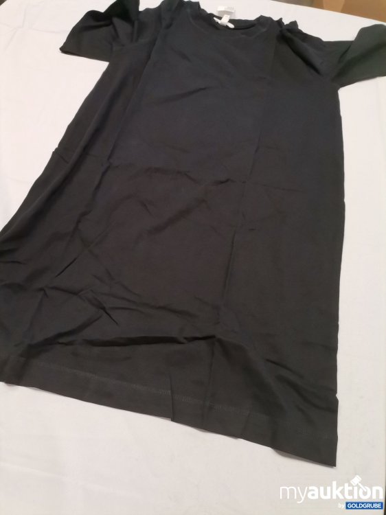 Artikel Nr. 841732 Artikel Nr. 841732: H&M Mama Kleid