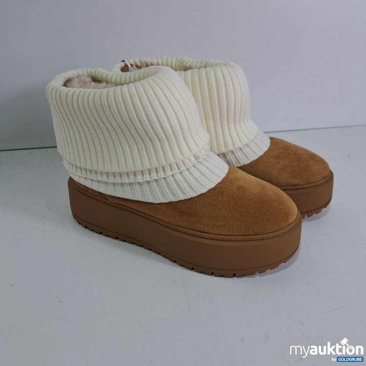 Artikel Nr. 806734 Artikel Nr. 806734: Bershka Boots