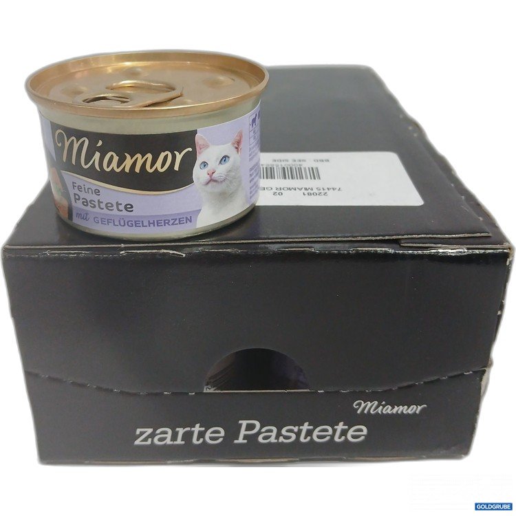 Artikel Nr. 893735: Miamor Feine Pastete mit Geflügelherzen 12x85g