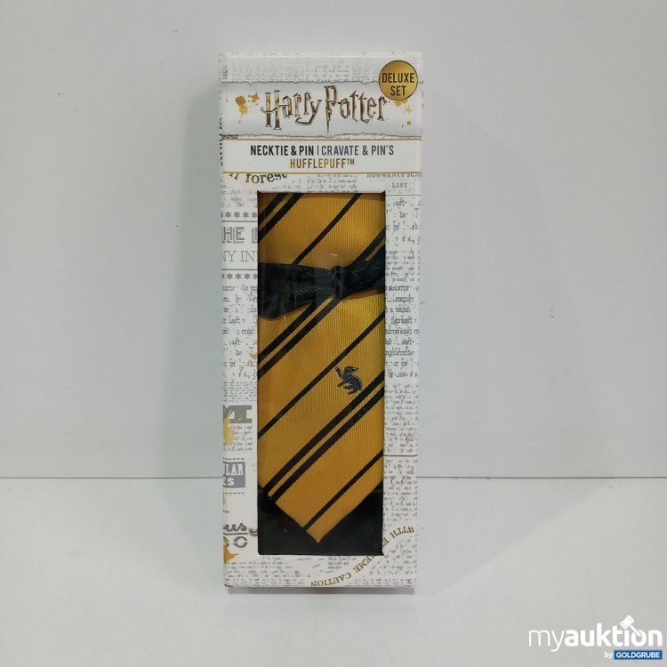 Artikel Nr. 360736 Artikel Nr. 360736: Harry Potter Huffelpuff, Krawatte u. Pins