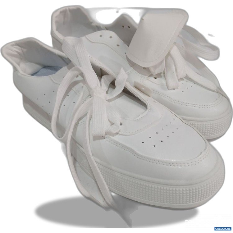 Artikel Nr. 991736 Artikel Nr. 991736: Weißer Sneaker