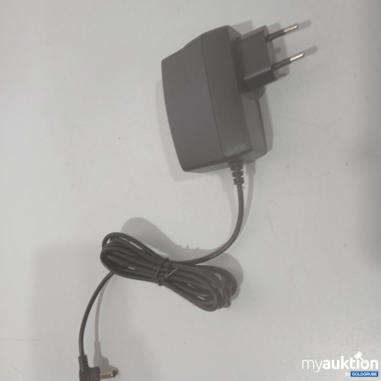 Artikel Nr. 911737 Artikel Nr. 911737: Mieten Charger LG02/01