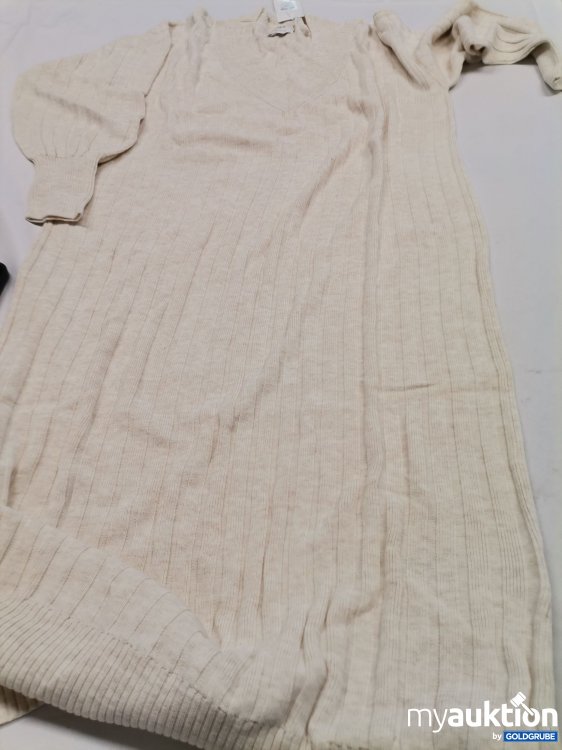 Artikel Nr. 841740: Only Strickkleid 