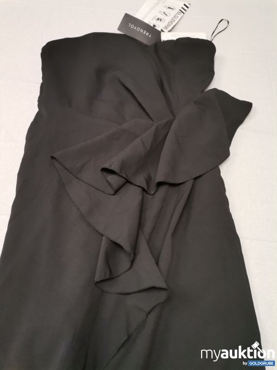 Artikel Nr. 706741 Artikel Nr. 706741: Trendyol Abendkleid Bandeau