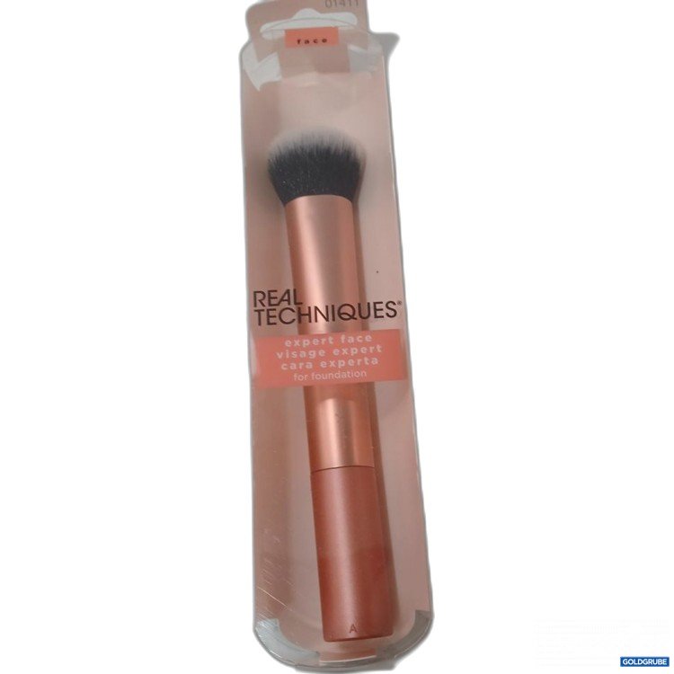 Artikel Nr. 918742: REAL TECHNIQUES Expert Face Brush