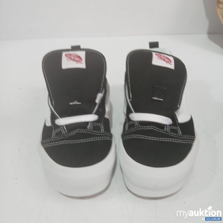 Artikel Nr. 444744: Vans Knu Skool Black /True White 9.0 US men , 10.5 US women 