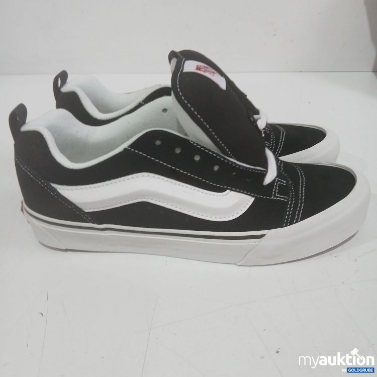 Artikel Nr. 444744: Vans Knu Skool Black /True White 9.0 US men , 10.5 US women 