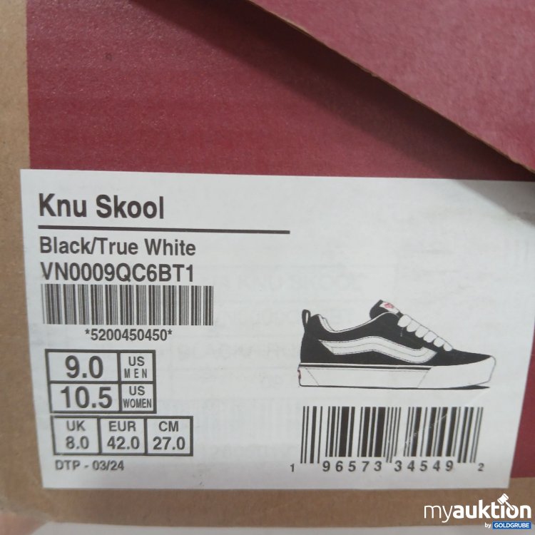 Artikel Nr. 444744: Vans Knu Skool Black /True White 9.0 US men , 10.5 US women 
