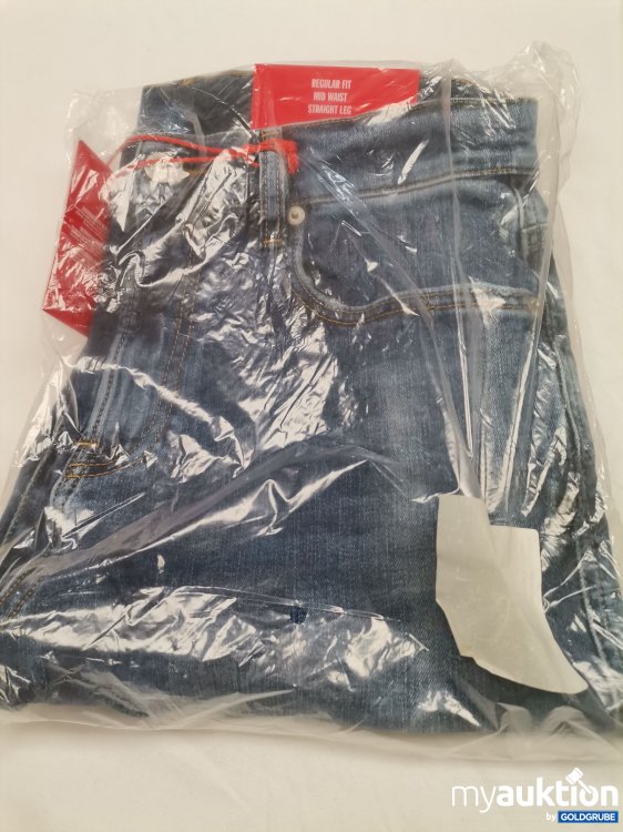 Artikel Nr. 880744 Artikel Nr. 880744: Diesel regular fit mid waist straight leg Jeans