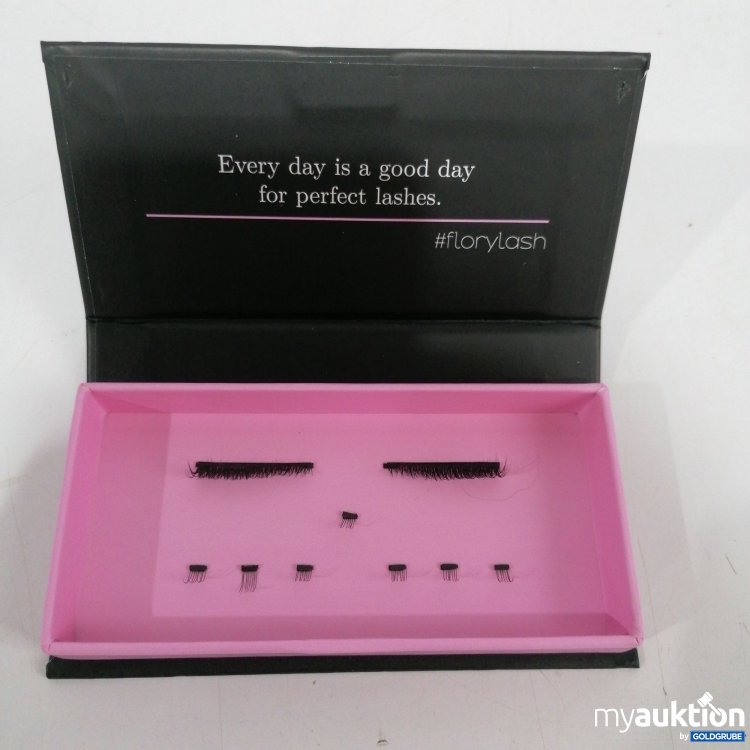 Artikel Nr. 856747 Artikel Nr. 856747: Florylash Cat Eye Look