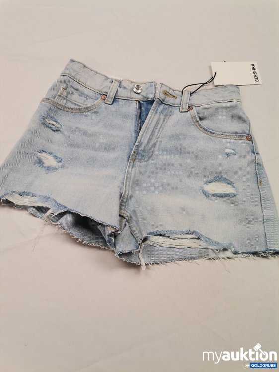 Artikel Nr. 862747: Bershka Jeans Shorts 