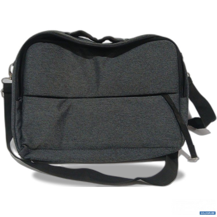 Artikel Nr. 523749 Artikel Nr. 523749: Umhängetasche