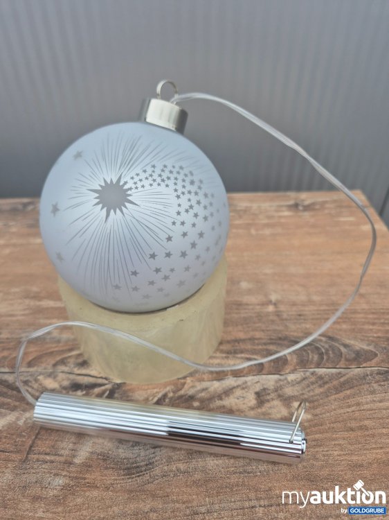 Artikel Nr. 934754: Leuchtugel zum höngen in weiß/silber