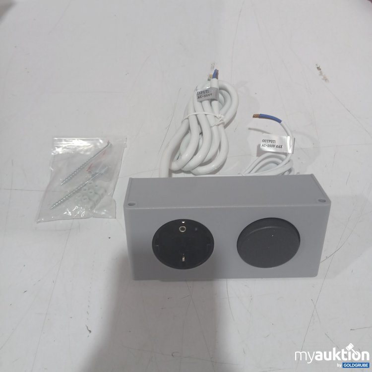 Artikel Nr. 525755 Artikel Nr. 525755: YuYang Elektrobox mit 1 Schalter für Spiegelschränke