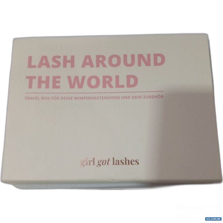Artikel Nr. 918756: girl got lashes Lash Around the World Travel Box