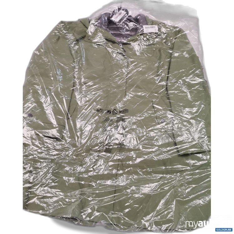 Artikel Nr. 841759 Artikel Nr. 841759: Goldner Jacke