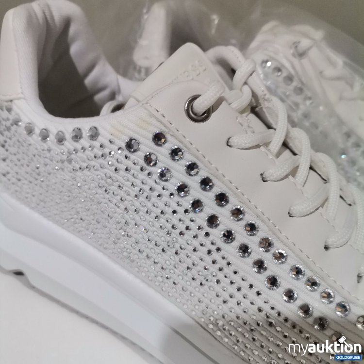 Artikel Nr. 860760: Guess, Sneaker leicht verschmutzt 
