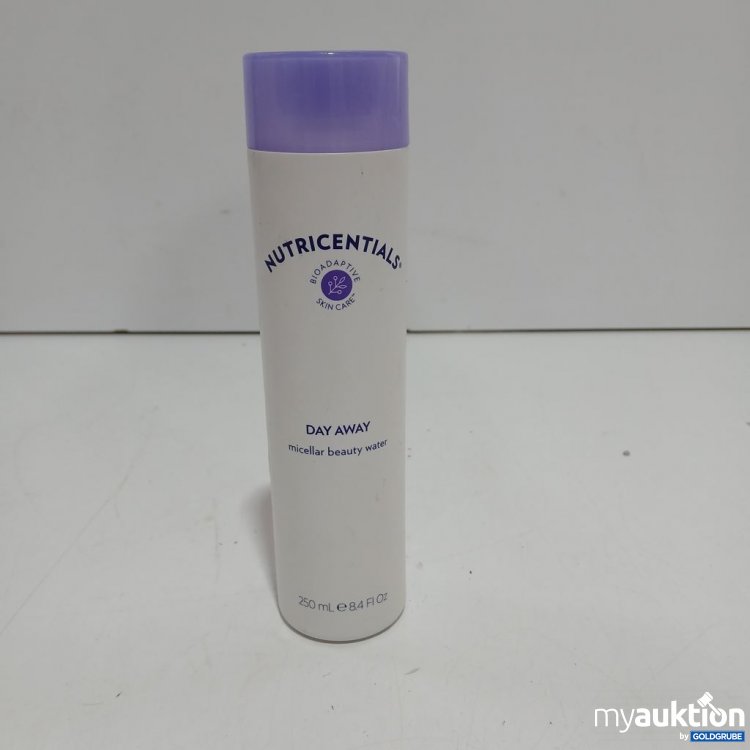 Artikel Nr. 953761: NUTRICENTIALS Day Away micellar beauty water 250 ml