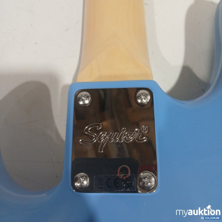 Artikel Nr. 468764 Artikel Nr. 468764: Squier by Fender Sonic Precision California BL 4-Saiter E-Bass Korpus Poplar 561096