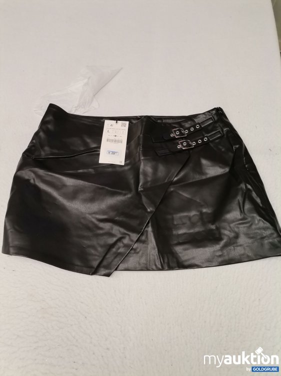 Artikel Nr. 686766 Artikel Nr. 686766: Zara Minirock Lederoptik