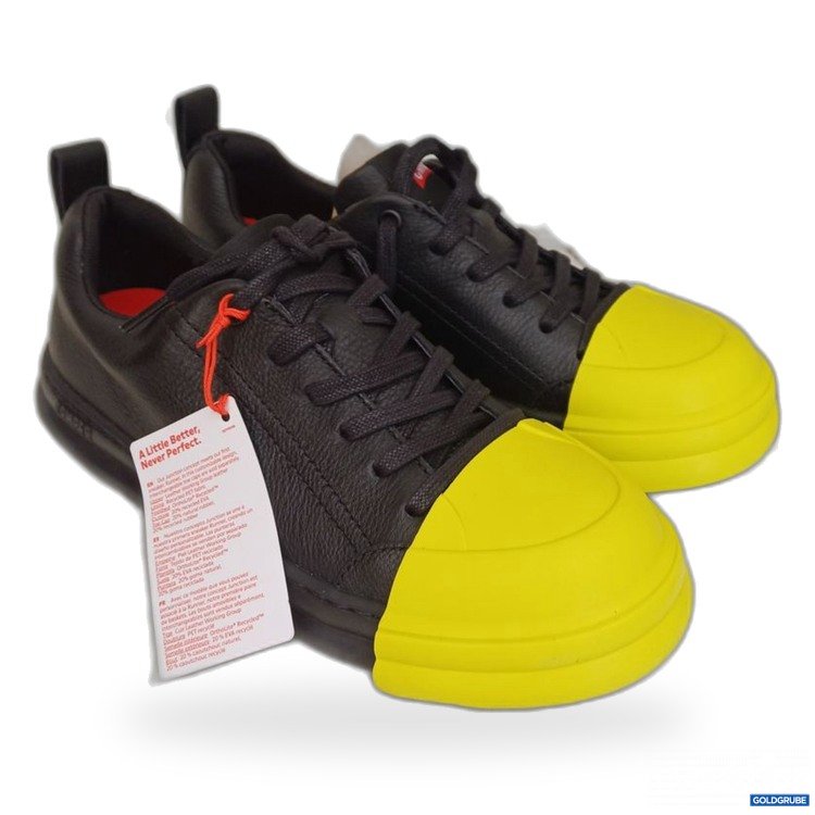 Artikel Nr. 976768 Artikel Nr. 976768: Camper Junction Runner Schwarz/Gelb