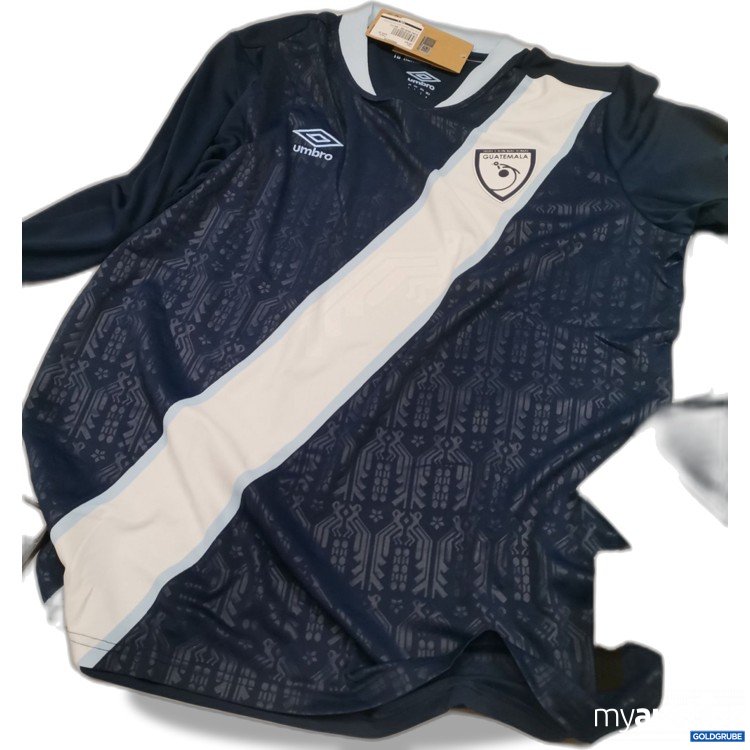 Artikel Nr. 838777 Artikel Nr. 838777: Umbro Shirt