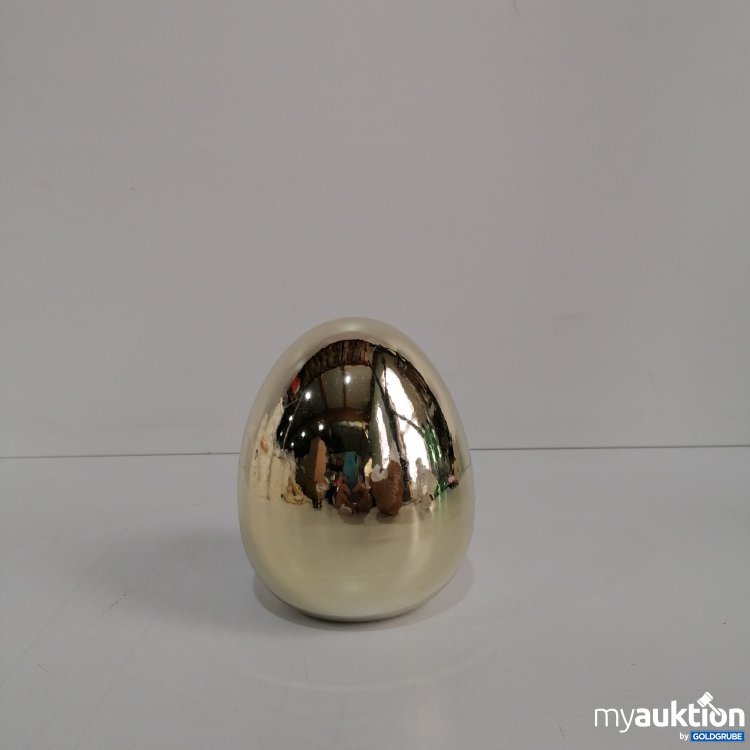 Artikel Nr. 832782: Sinsay home Deko Ei goldfarben 11x13.5 cm