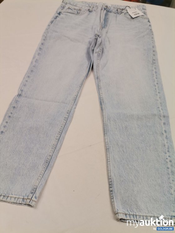 Artikel Nr. 836783: Bershka Jeans 