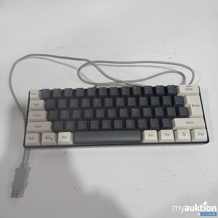 Artikel Nr. 899786: Tastatur mit USB Kabel 