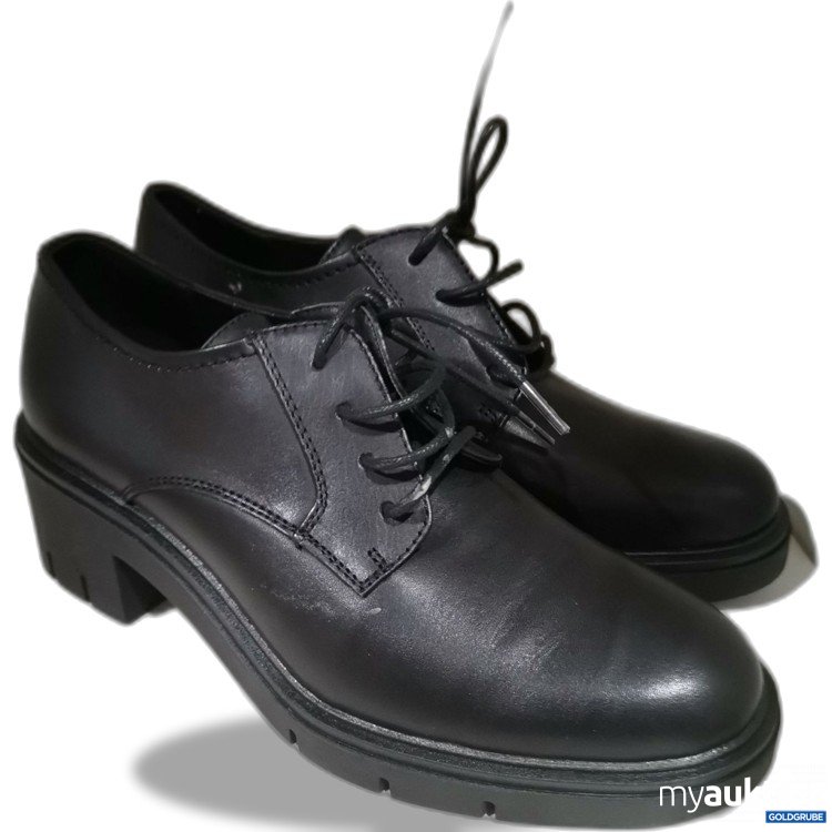 Artikel Nr. 951786: Pat Calvin Schuhe verschmutzt