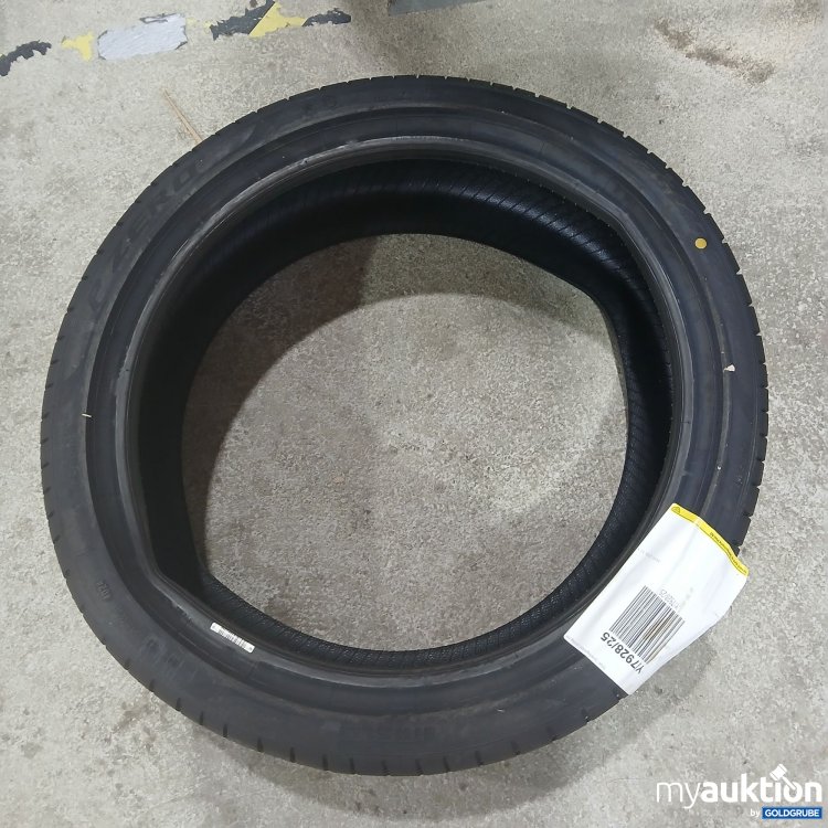 Artikel Nr. 833788 Artikel Nr. 833788: Pirelli P Zero Reifen 225/40 R19 93Y