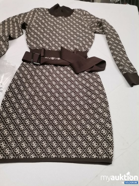 Artikel Nr. 837792: Guess Strickkleid leicht aufgezogen 