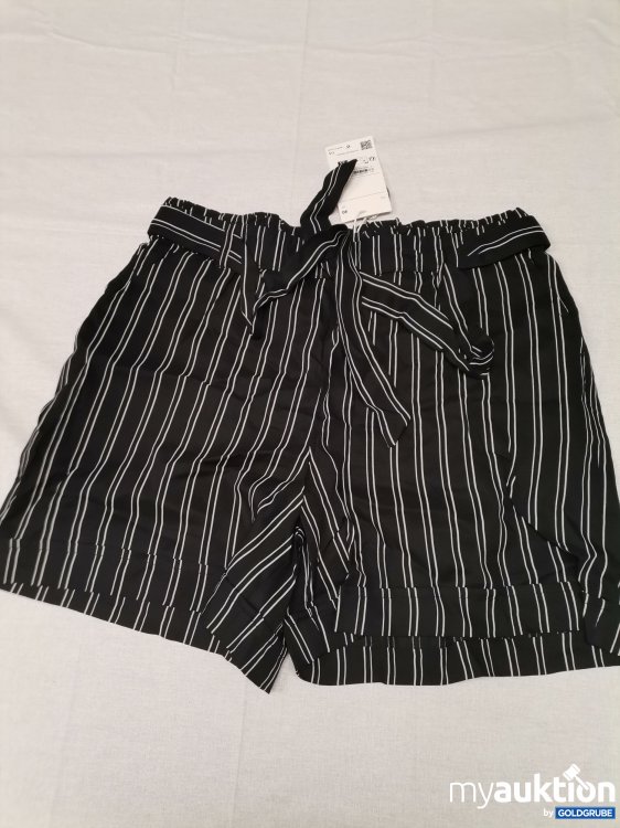 Artikel Nr. 696793 Artikel Nr. 696793: C&A Shorts