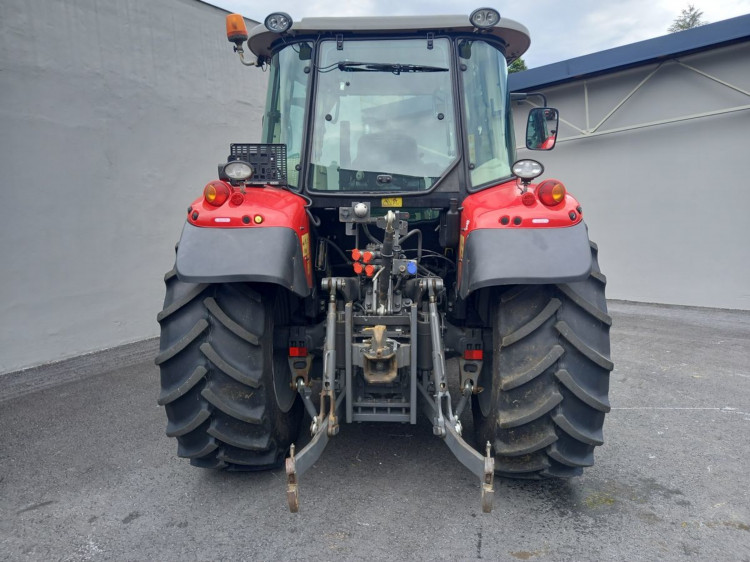 Artikel Nr. 338801: Massey Ferguson MF 5611 Dyna-4 Essential
