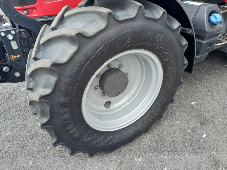 Artikel Nr. 338801: Massey Ferguson MF 5611 Dyna-4 Essential