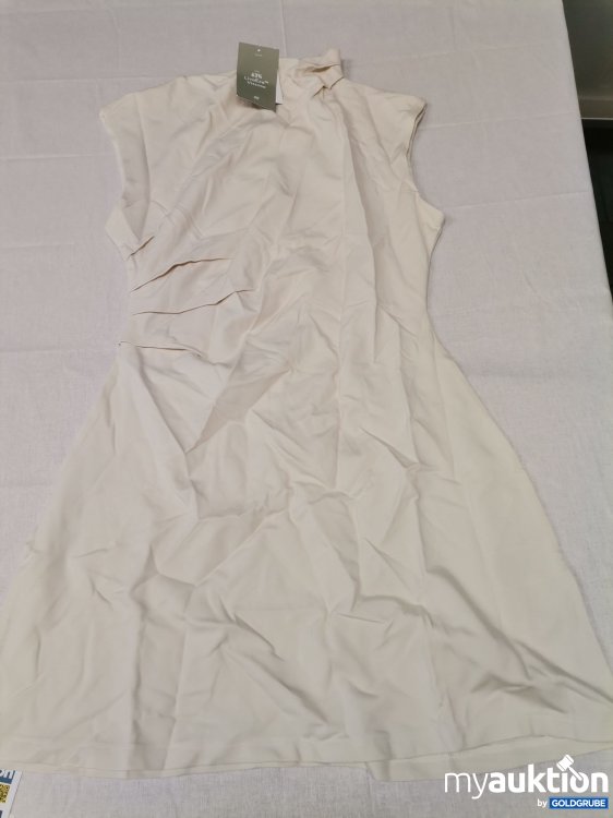 Artikel Nr. 705801 Artikel Nr. 705801: H&M Kleid