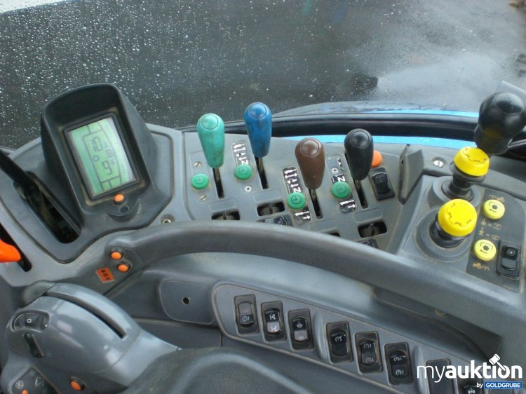 Artikel Nr. 338802: New Holland TS110