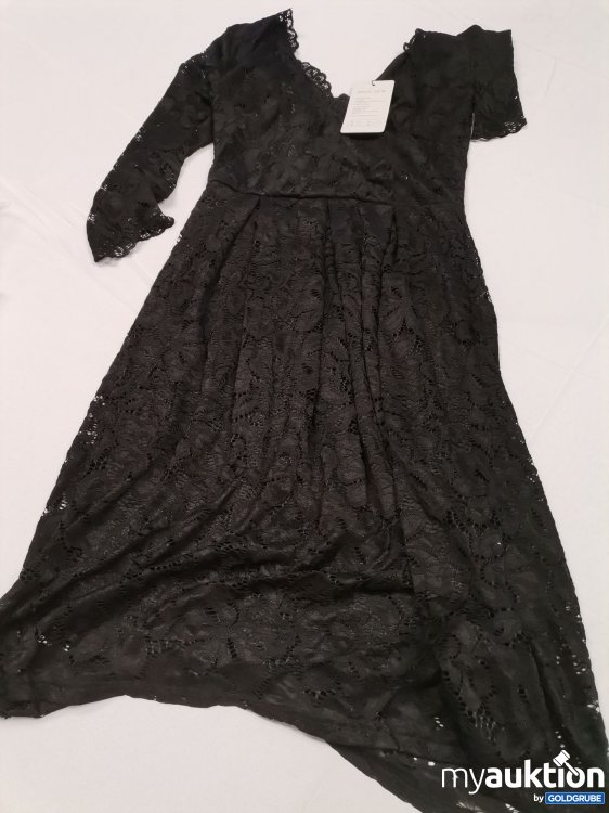 Artikel Nr. 823802 Artikel Nr. 823802: Spitzenkleid