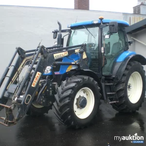 Auktion New Holland TS110