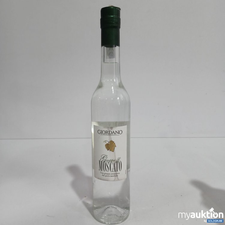 Artikel Nr. 820803 Artikel Nr. 820803: Giordano Grappa di Moscato 500ml