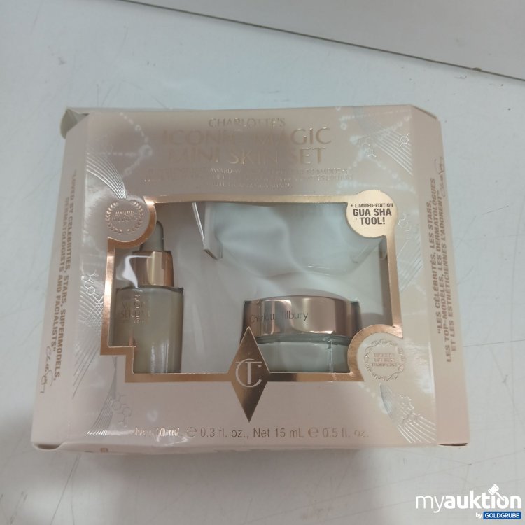 Artikel Nr. 997807 Artikel Nr. 997807: Charlotte's Iconic Magic Mini Skin 10ml+15ml