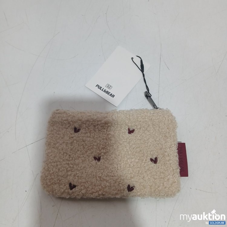 Artikel Nr. 478809 Artikel Nr. 478809: PULL&BEAR Geldbörse Teddyfell Beige ca 6x4cm
