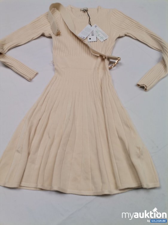 Artikel Nr. 837810: Guess Strickkleid 