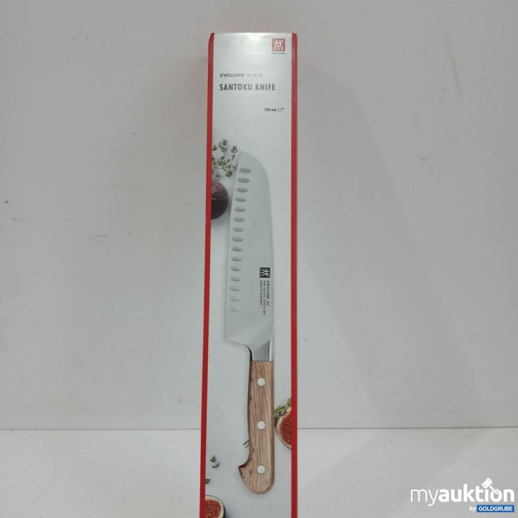 Artikel Nr. 955810 Artikel Nr. 955810: Zwilling pro wood Santoku Knife 180 mm