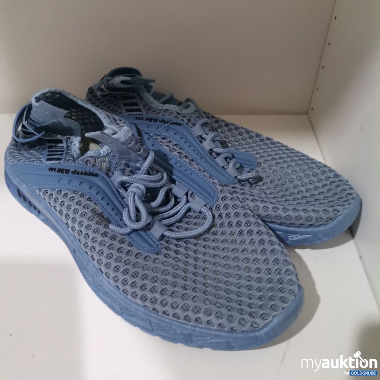 Artikel Nr. 860811 Artikel Nr. 860811: Freitzeitschuhe