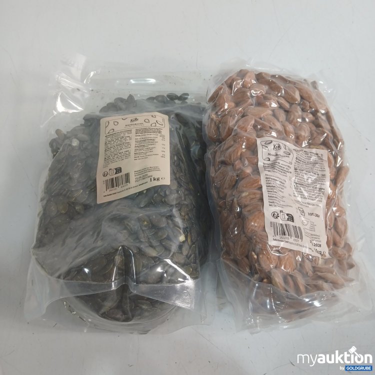 Artikel Nr. 941811 Artikel Nr. 941811: KoRo Kürbiskerne & Mandelkerne je 1kg