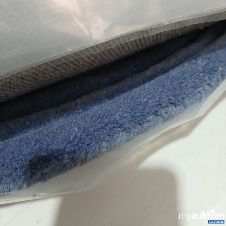 Artikel Nr. 896812: Westwing Handgetufterter Wollteppich Alizia 90x127cm  