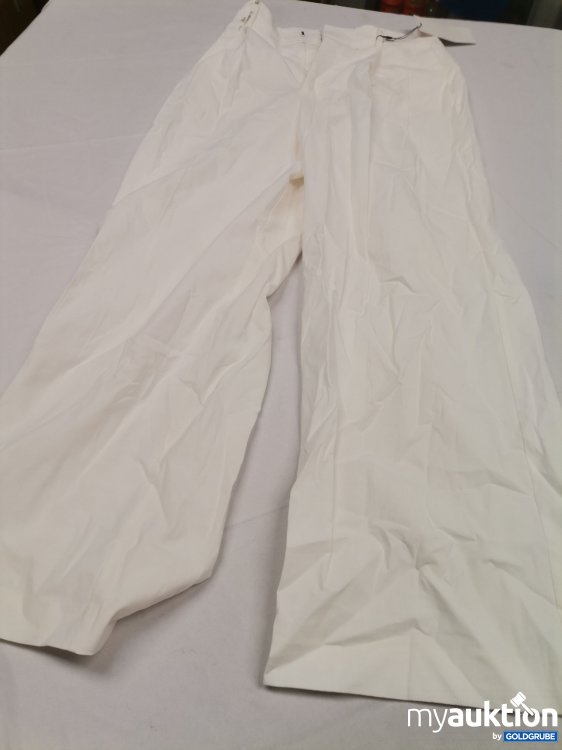 Artikel Nr. 836813: Zara Hose verschmutzt 