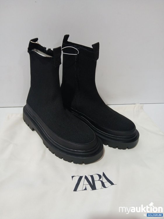 Artikel Nr. 518814 Artikel Nr. 518814: Zara Schwarze Boots